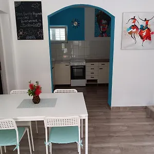 Apartament Babaloo, Gornji Karin